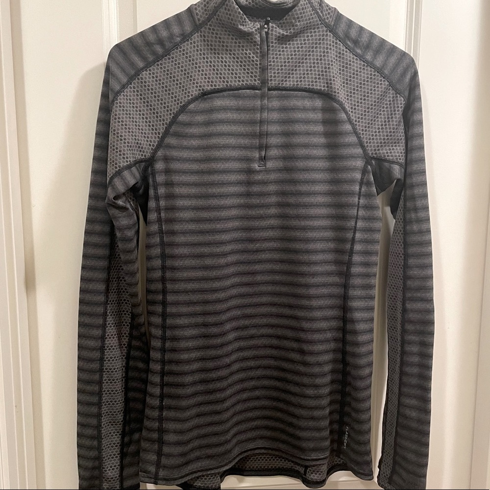 North Face Flashdry Athletic Quarter Zip Stripes
